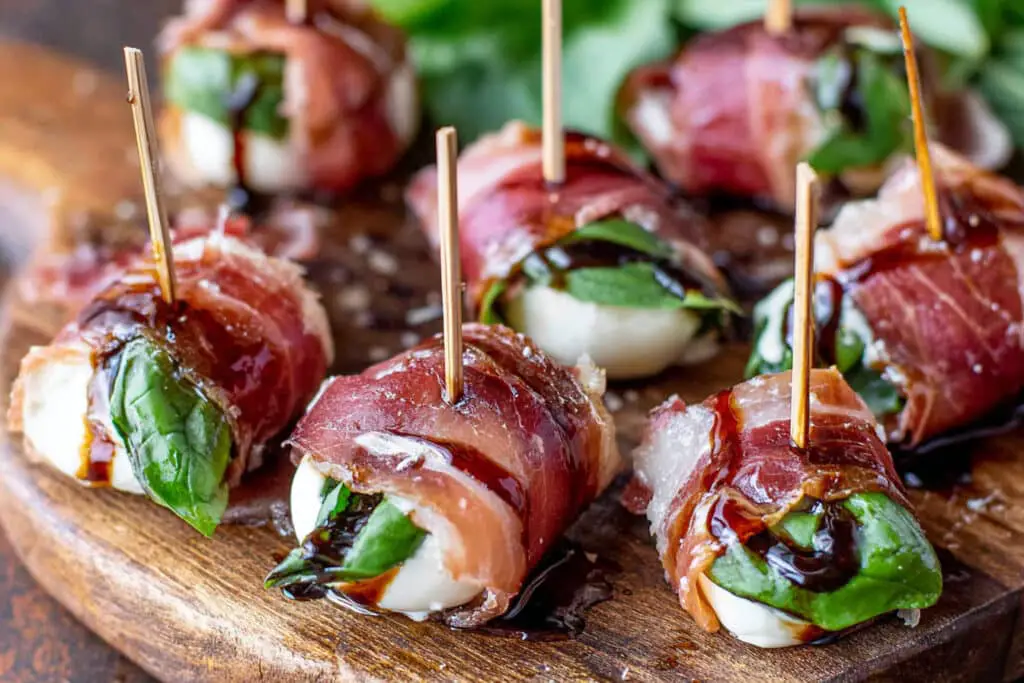 Prosciutto Wrapped Mozzarella Bites Recipe Prosciutto Wrapped Mozzarella Bites Recipe