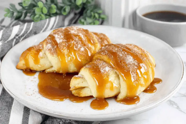Caramel Apple Crescent Rolls Recipe
