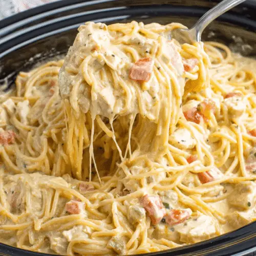 Creamy Crockpot Chicken Spaghetti Recipe