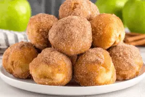 Apple Pie Bombs with Caramel