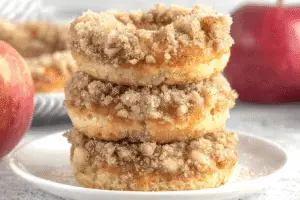 Easy Baked Apple Crumb Donuts