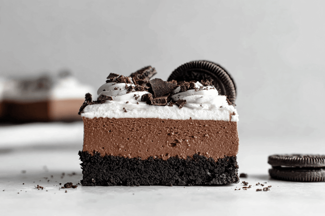 Easy Chocolate Cream Pie Bars Recipe