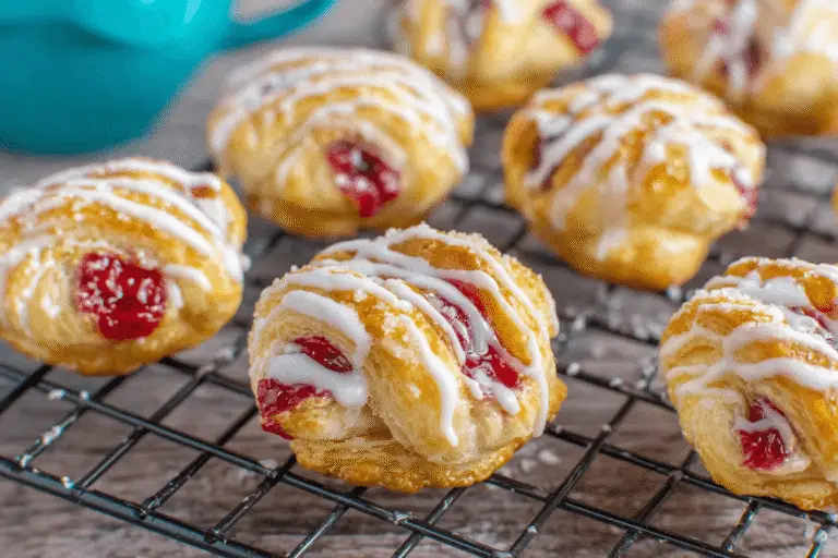 Quick Cherry Pie Bites Recipe