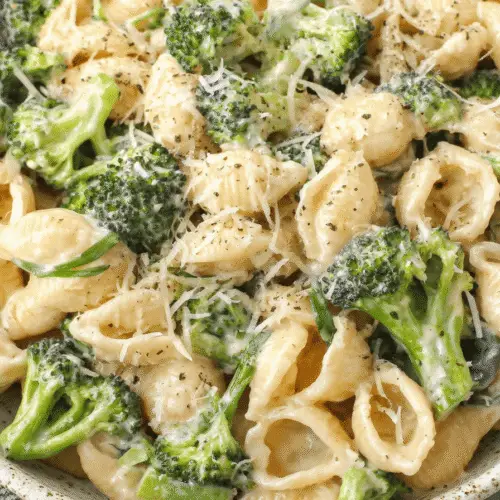 Creamy Garlic Pasta with Broccoli Recipe