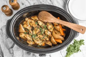 Slow Cooker Garlic Butter Chicken And Veggies
