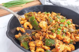 Easy Keto Cashew Chicken
