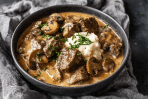 Slow Cooker Beef Stroganoff